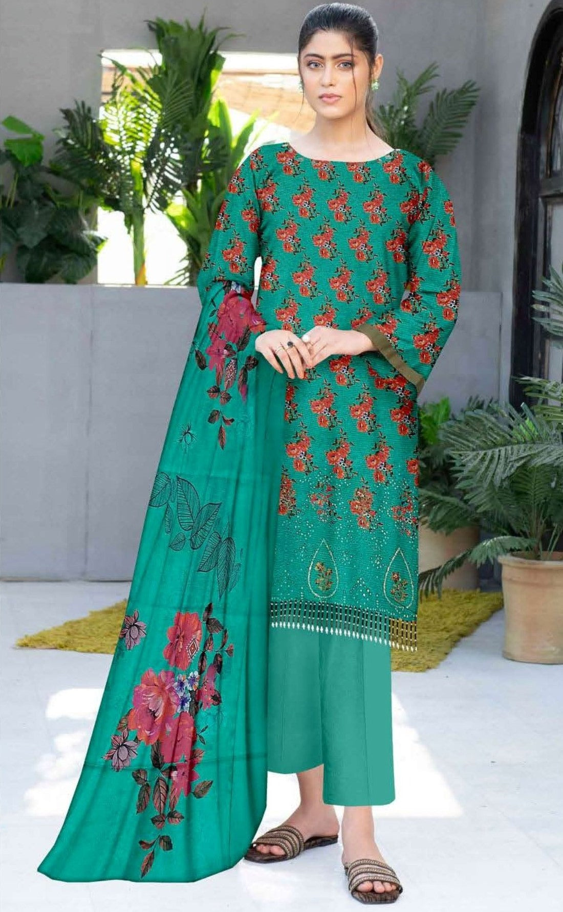 Vol 690 – Bold Charm | Digital Slub Lawn Embroidered Suit with Twin Sequin Work